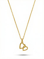 18k Gold plated necklace with a heart pendant on a white background